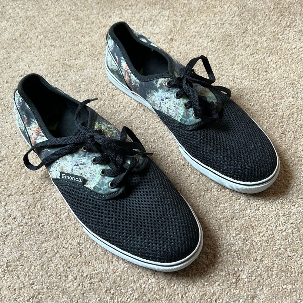 Emerica Bud Hunter skate shoes